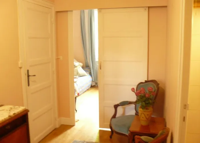 Retour Aux Sources Apartment *